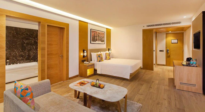 NON-AC ROOMS AT LEMON TREE HOTEL AMRITSAR